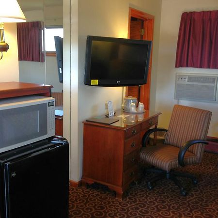 Wye Motor Lodge Duncansville - Altoona Room photo